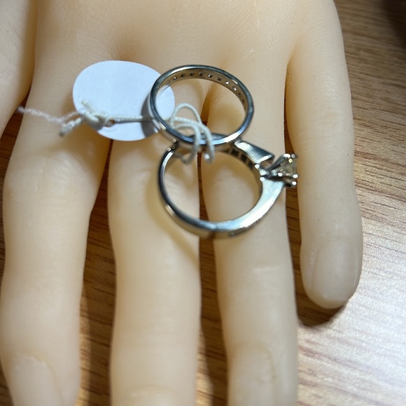 Marquis Diamond Ring - Picture 13 of 15